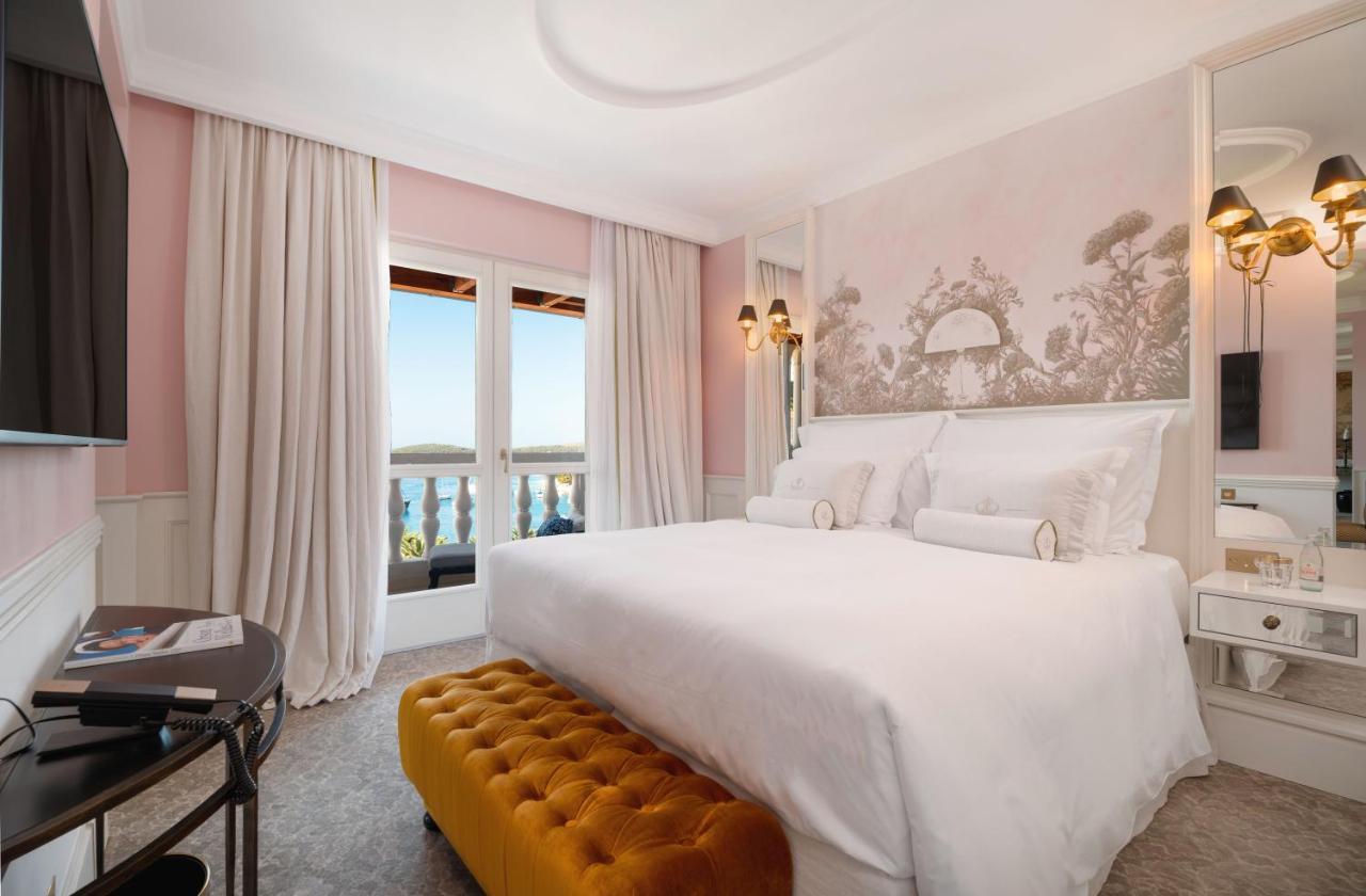 Palace Elisabeth, Hvar Heritage Hotel - The Leading Hotels Of The World Hvar Town Bagian luar foto